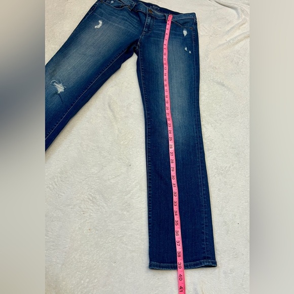 LOFT Modern Straight Light Distressed Jeans - Size 6/28 - Picture 9 of 10